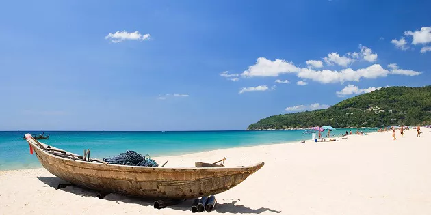 Karon Beach, la mejor playa de Phuket, para disfrutar con toda la familia