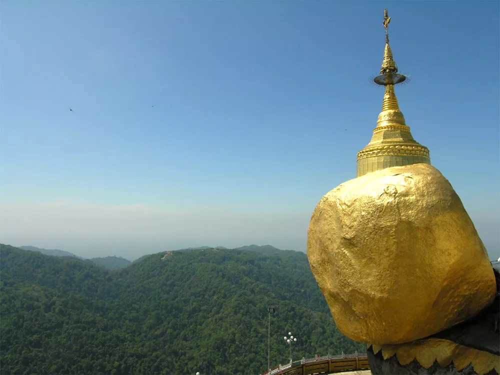 kyaiktiyo myanmar