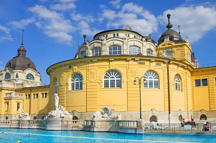 Baño termal de Szechenyi