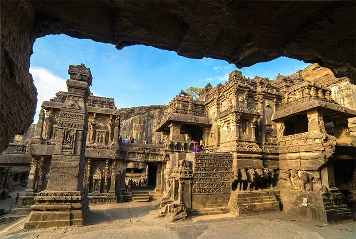 Templo de Kailasa, Cuevas de Ellora