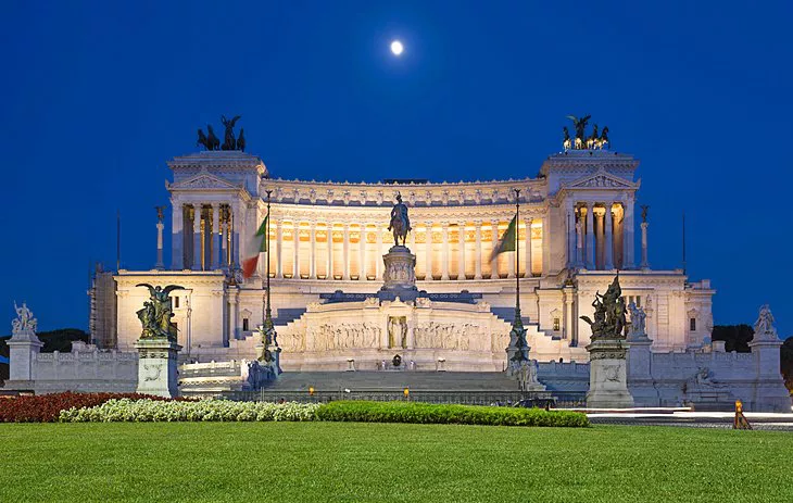 Piazza Venezia de noche