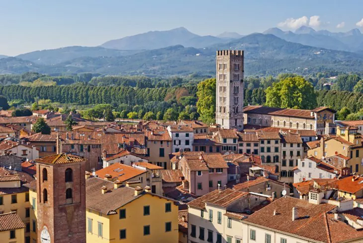 Las murallas de Lucca y el Centro Histórico