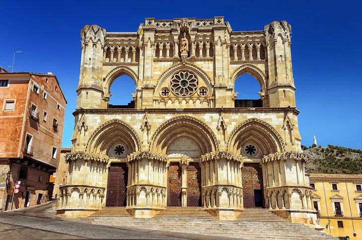 Catedral de Santa María la Mayor Catedral de Santa María la Mayor