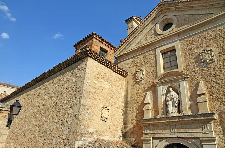 Convento de las Carmelitas Descalzas Convento de las Carmelitas Descalzas