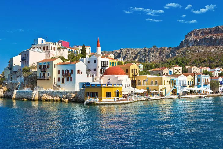 Frente del puerto de Meis (Kastellorizo)