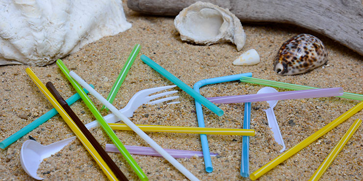 9 formas de reducir el uso de plástico en vacaciones 
