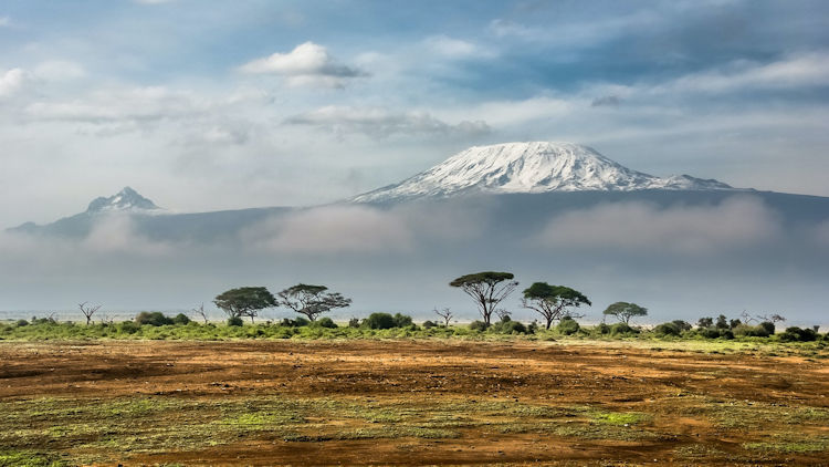 La lista de supervivencia para subir al Monte Kilimanjaro