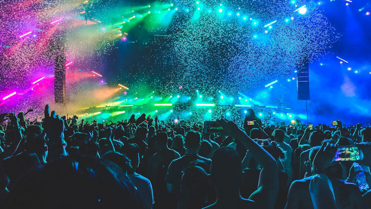 Los 5 mejores destinos del mundo para desfasar de fiesta