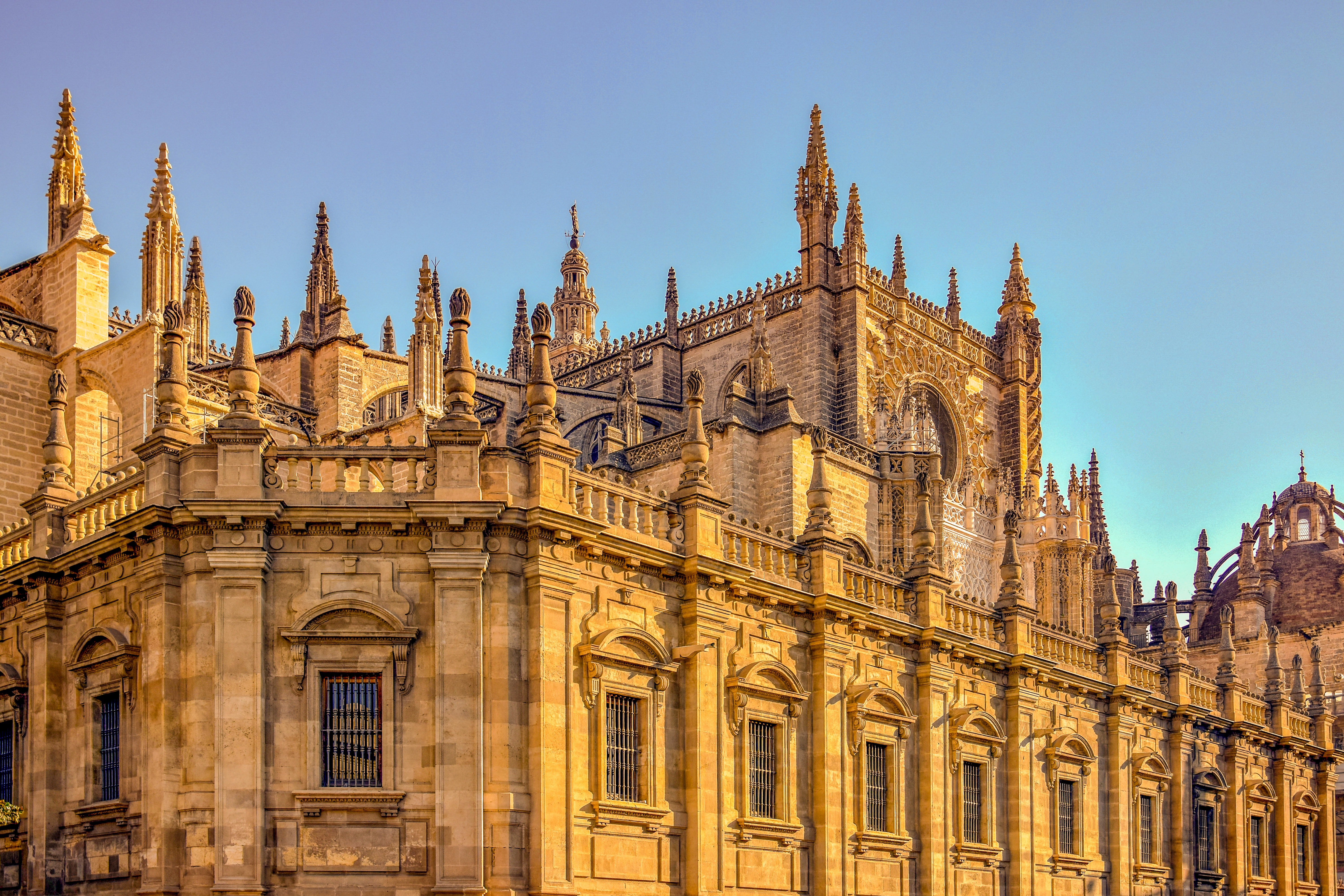 ¿Qué días es gratis visitar la Catedral de Sevilla?
